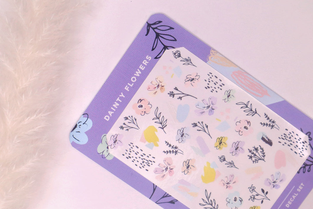 ODINE NAIL DECALS-DAINTY FLOWERS